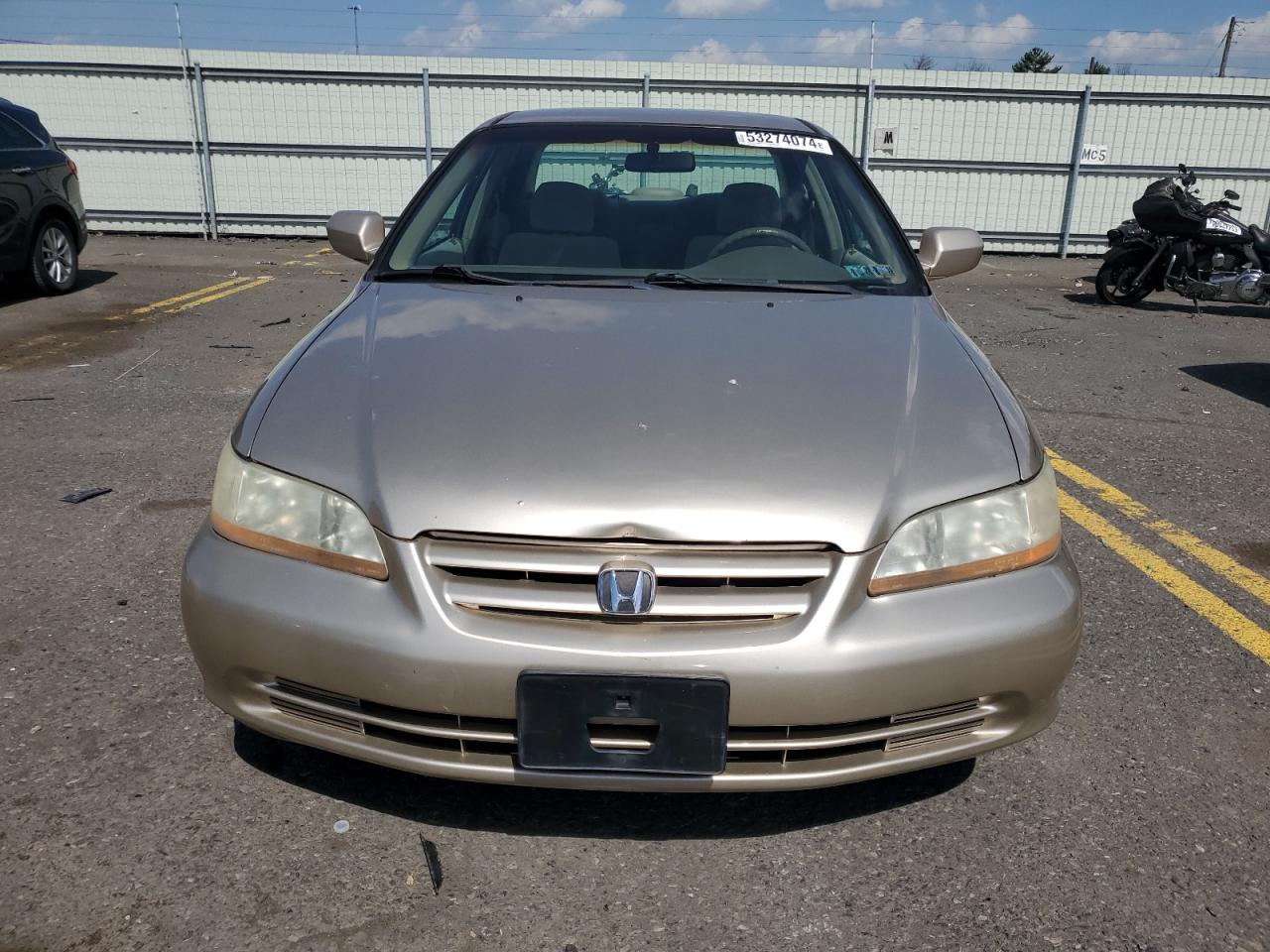 1HGCG66511A131742 2001 Honda Accord Lx