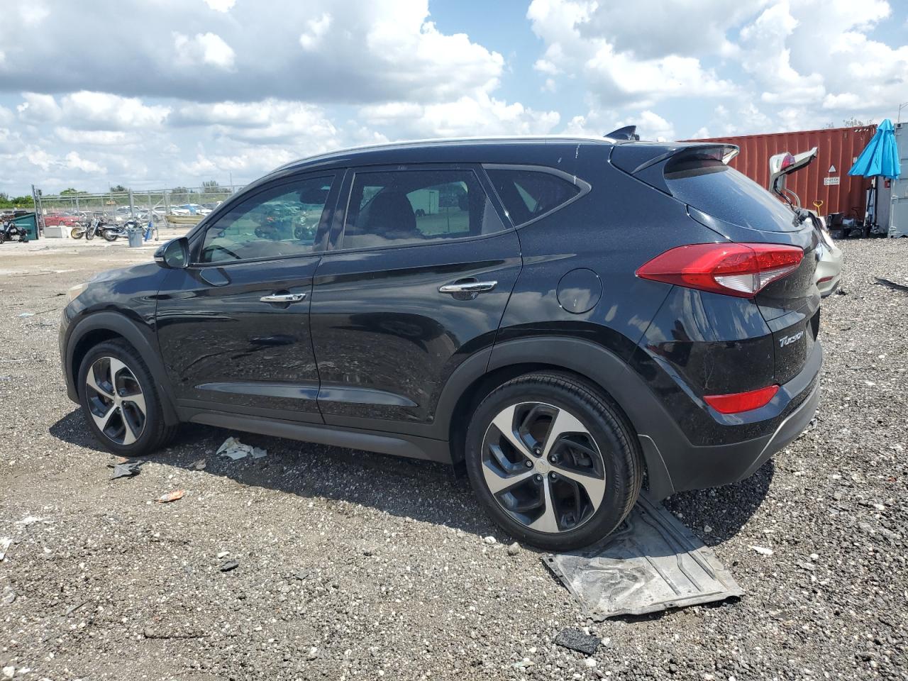 KM8J33A28GU249996 2016 Hyundai Tucson Limited