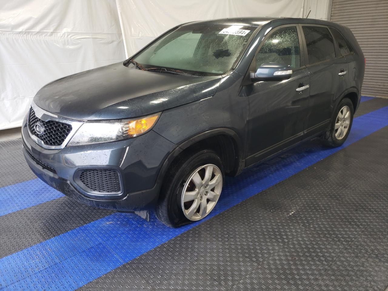 5XYKT3A12BG056267 2011 Kia Sorento Base