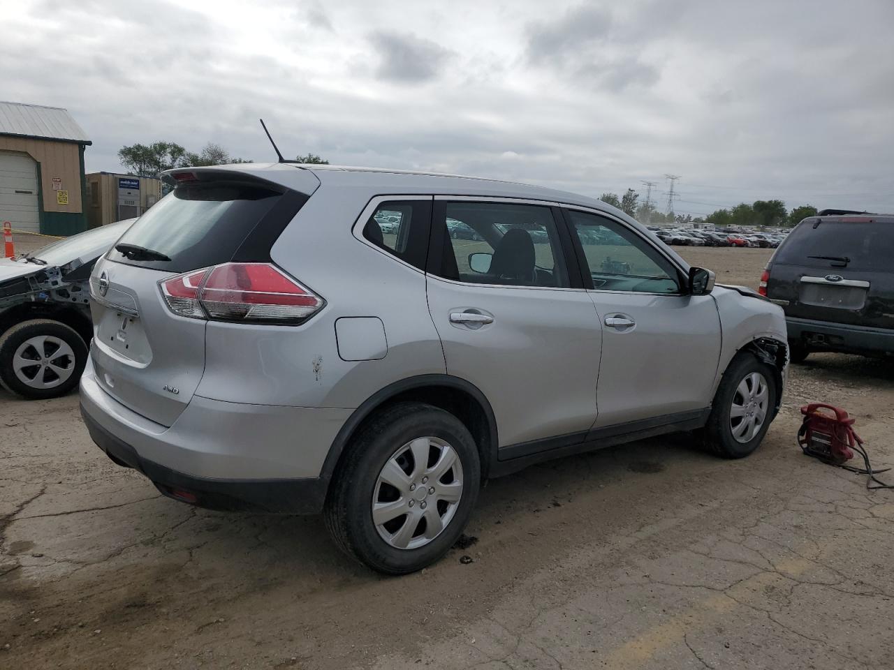 KNMAT2MV3FP527365 2015 Nissan Rogue S