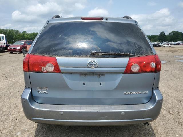 Lot #2521983779 2010 TOYOTA SIENNA XLE salvage car