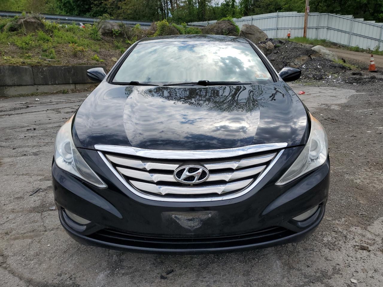 5NPEC4AC7CH426823 2012 Hyundai Sonata Se