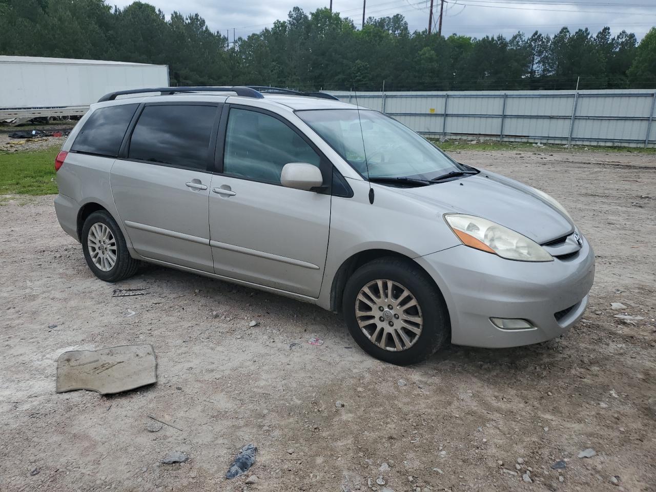 5TDZK22C18S199640 2008 Toyota Sienna Xle