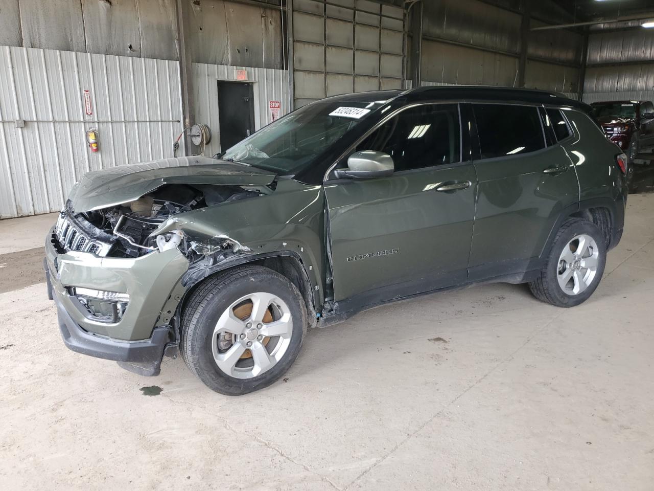 2018 Jeep Compass Latitude vin: 3C4NJDBB1JT117146