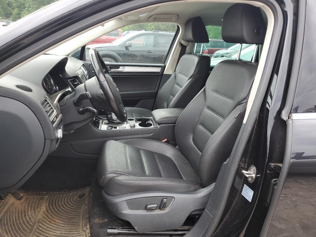 WVGEP9BP0FD003252 2015 Volkswagen Touareg V6 Tdi