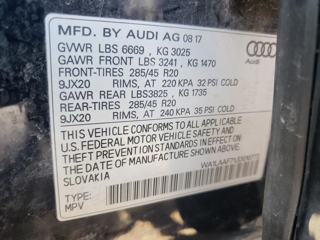 WA1LAAF71JD010772 2018 Audi Q7 Premium Plus