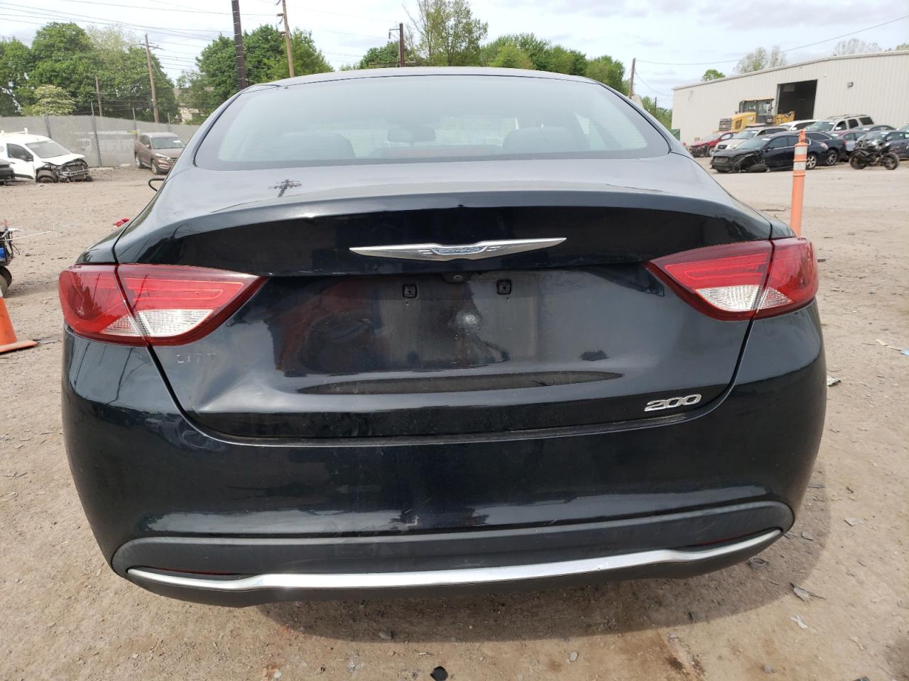 1C3CCCAB5FN568623 2015 Chrysler 200 Limited