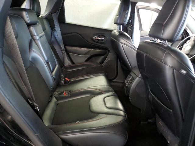 2019 Jeep Cherokee - Image 11