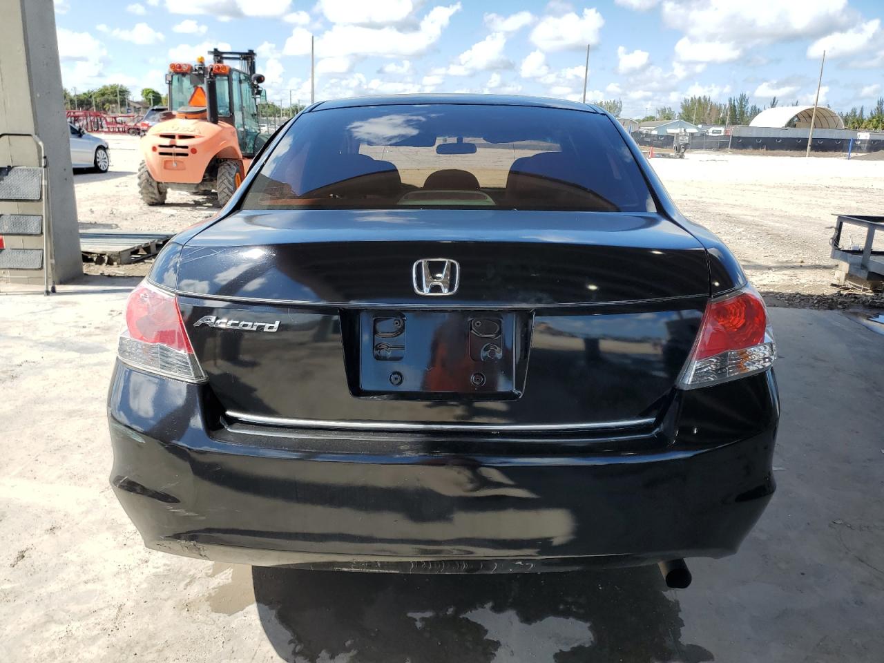 1HGCP26358A140607 2008 Honda Accord Lx