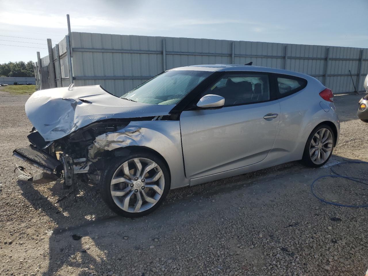 KMHTC6AD6DU178045 2013 Hyundai Veloster