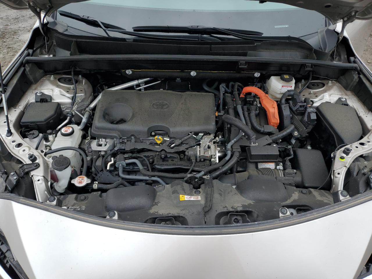 JTEAAAAH6NJ090358 2022 Toyota Venza Le