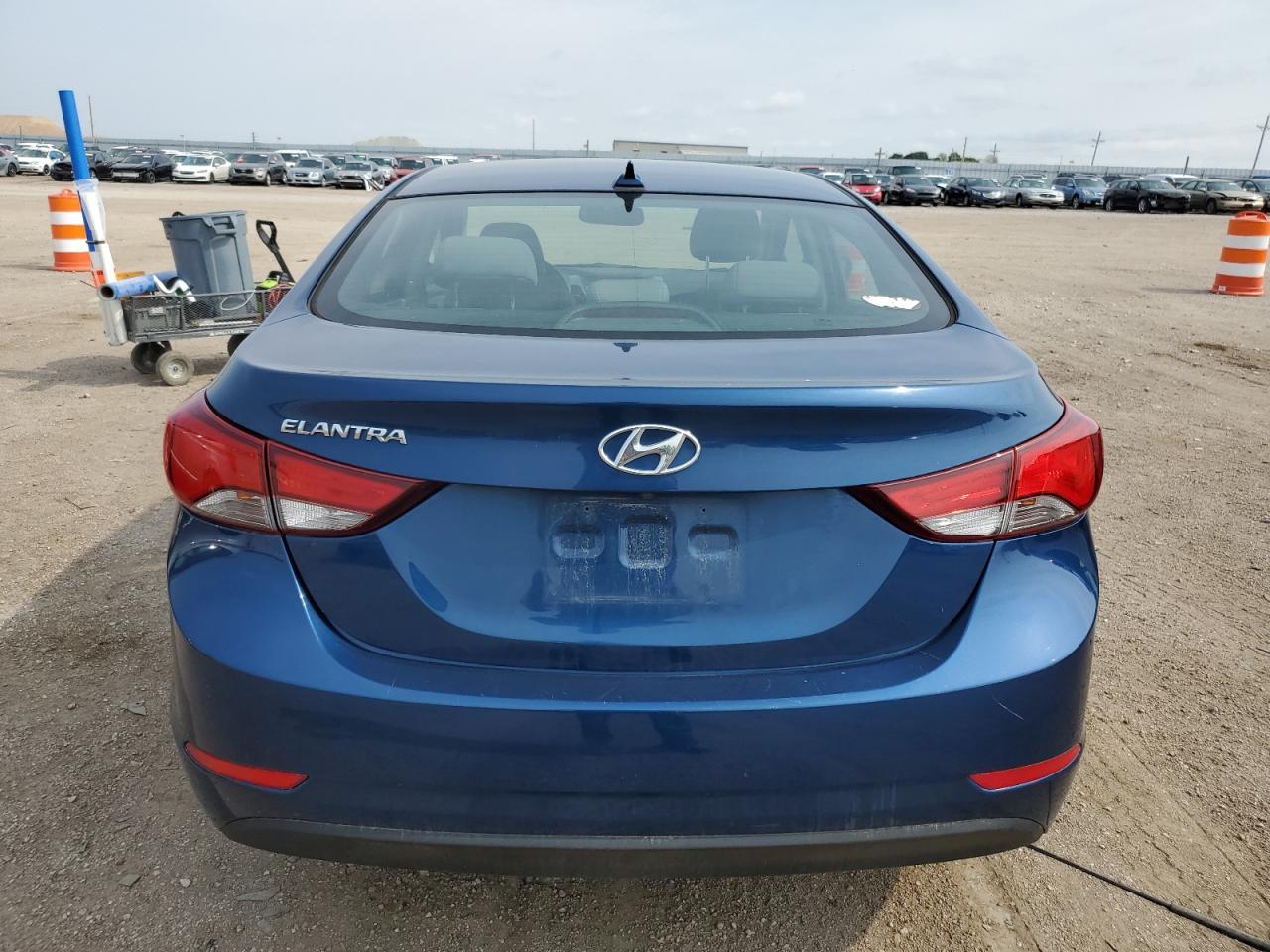 KMHDH4AEXGU544595 2016 Hyundai Elantra Se