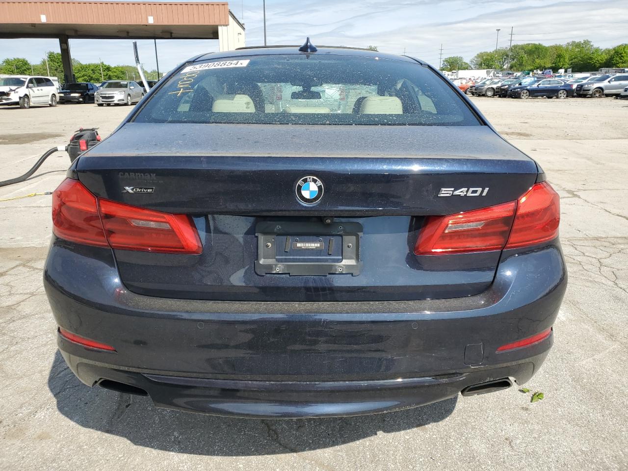 WBAJE7C54JWD49585 2018 BMW 540 Xi