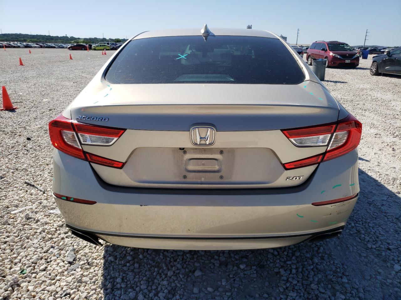 1HGCV2F64JA010047 2018 Honda Accord Exl