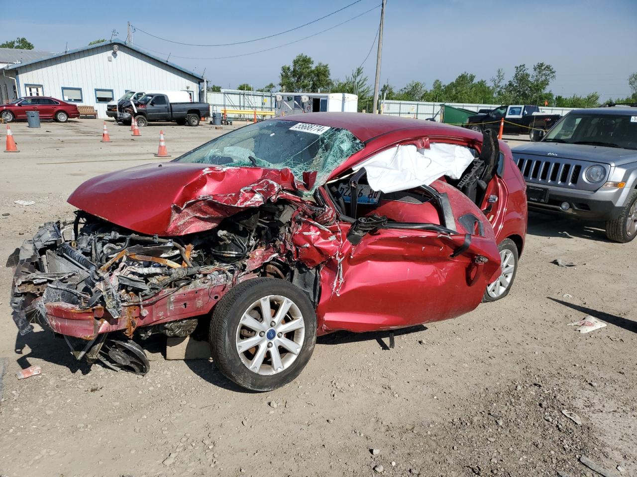  Salvage Ford Fiesta