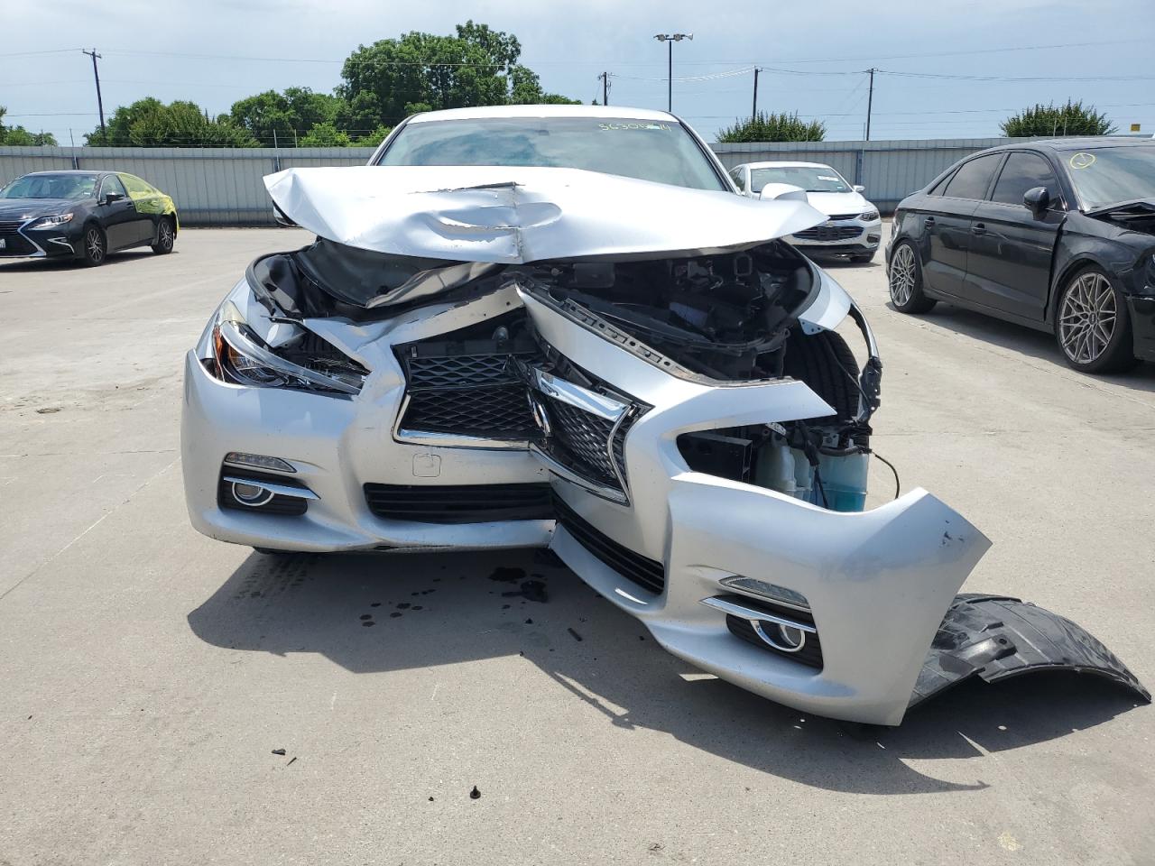 INFINITI Q50 2015