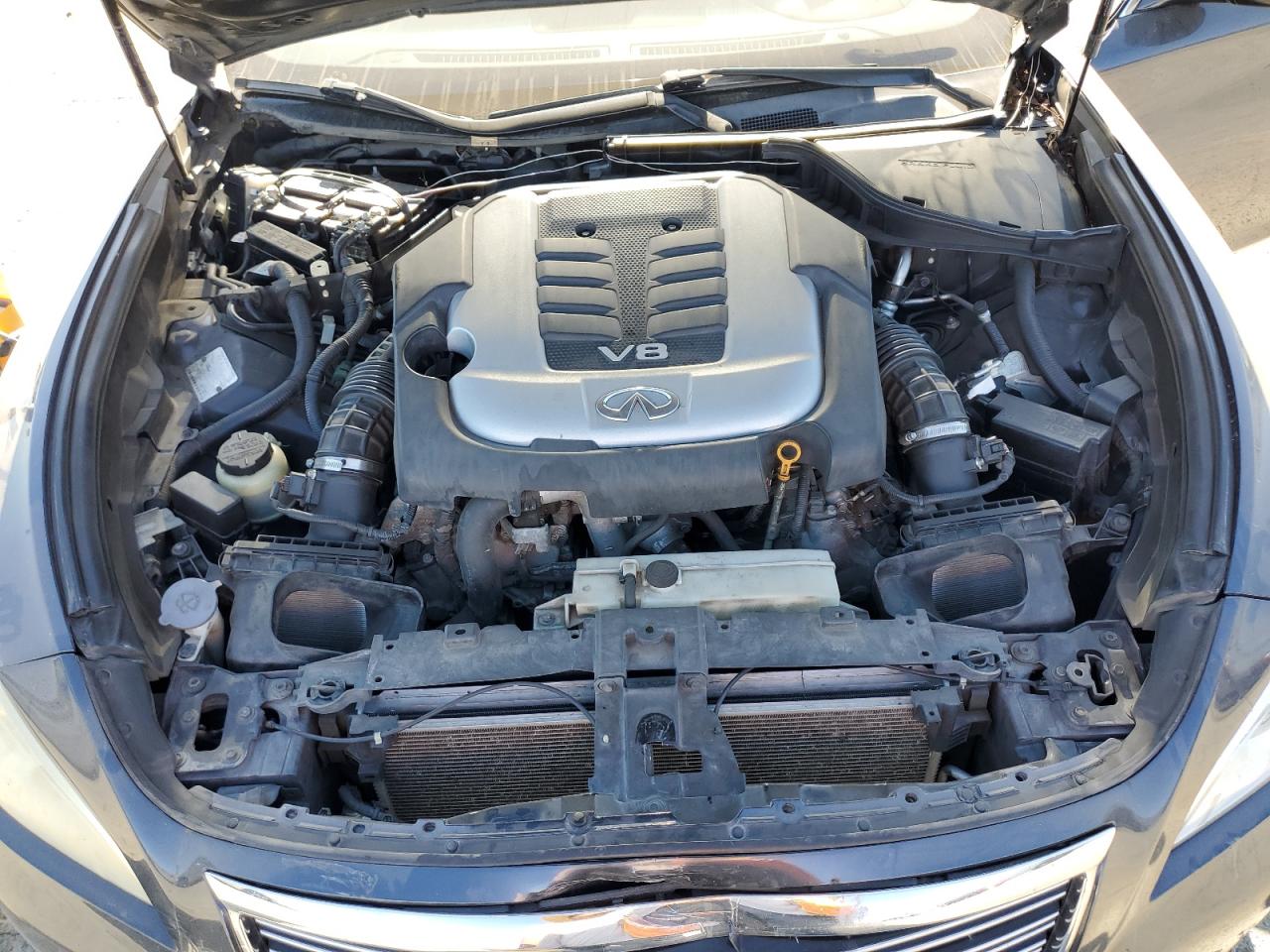 JN1AY1AR1BM570586 2011 Infiniti M56 X