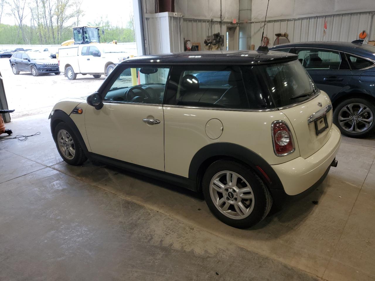 WMWSU3C58DT679233 2013 Mini Cooper