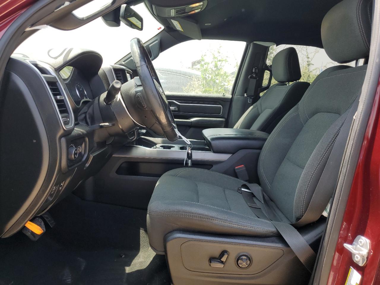 1C6RREFT9KN601397 2019 Ram 1500 Big Horn/Lone Star