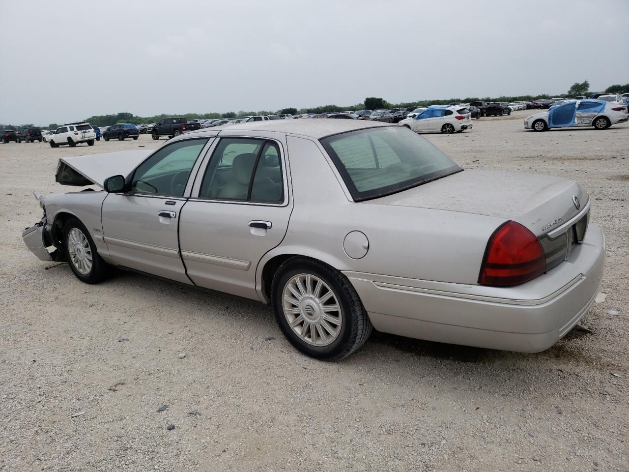 2MEBM7FV0AX604951 2010 Mercury Grand Marquis Ls