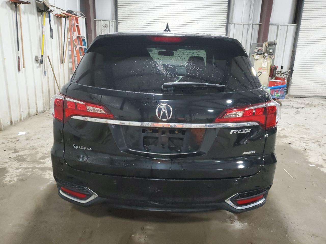 5J8TB4H71JL002759 2018 Acura Rdx Advance