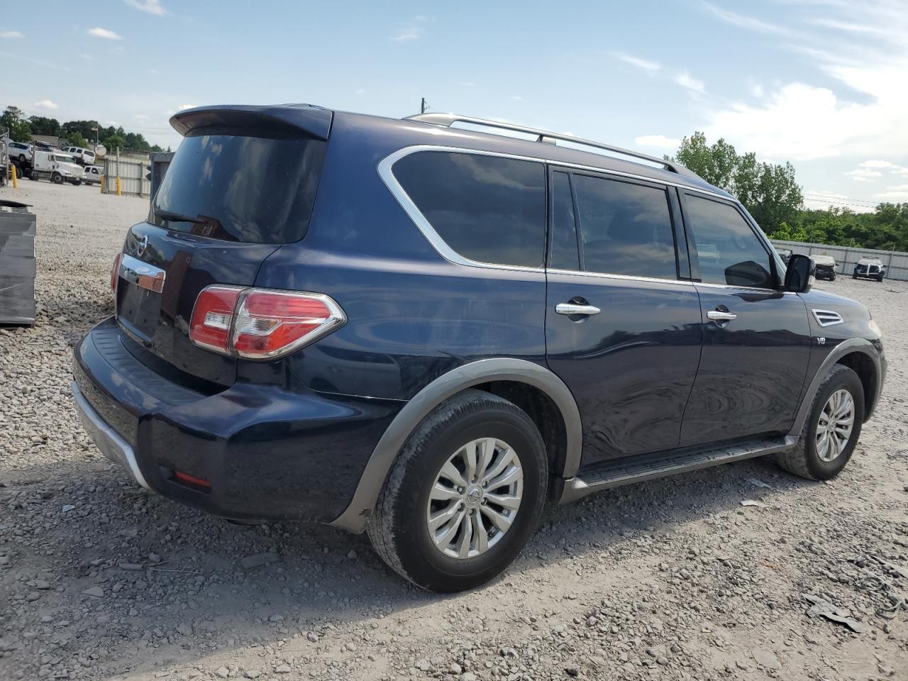 2017 Nissan Armada Sv vin: JN8AY2ND7H9010993