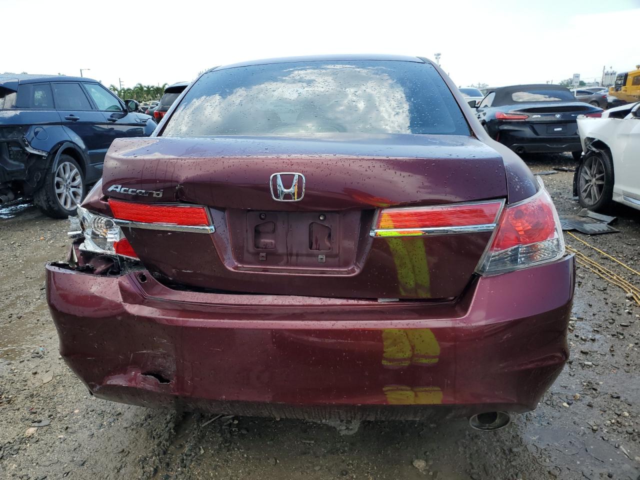 1HGCP2F44BA143112 2011 Honda Accord Lxp