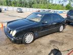 MERCEDES-BENZ E 320 photo