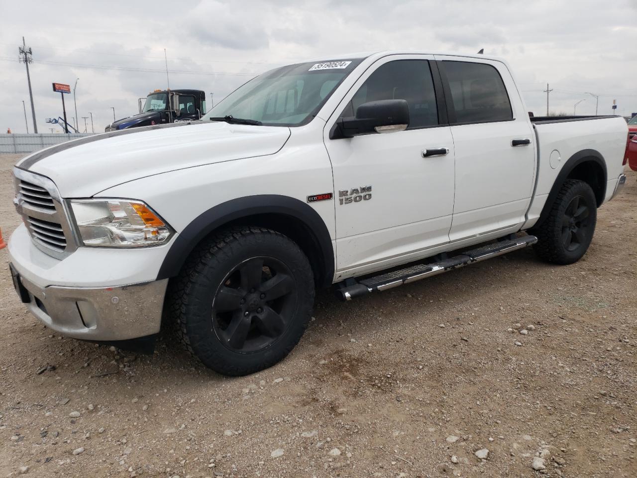 1C6RR7LM0FS666316 2015 Ram 1500 Slt