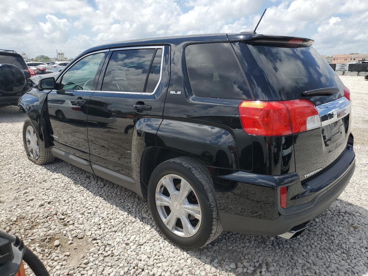 2017 GMC Terrain Sle vin: 2GKALMEK5H6110692