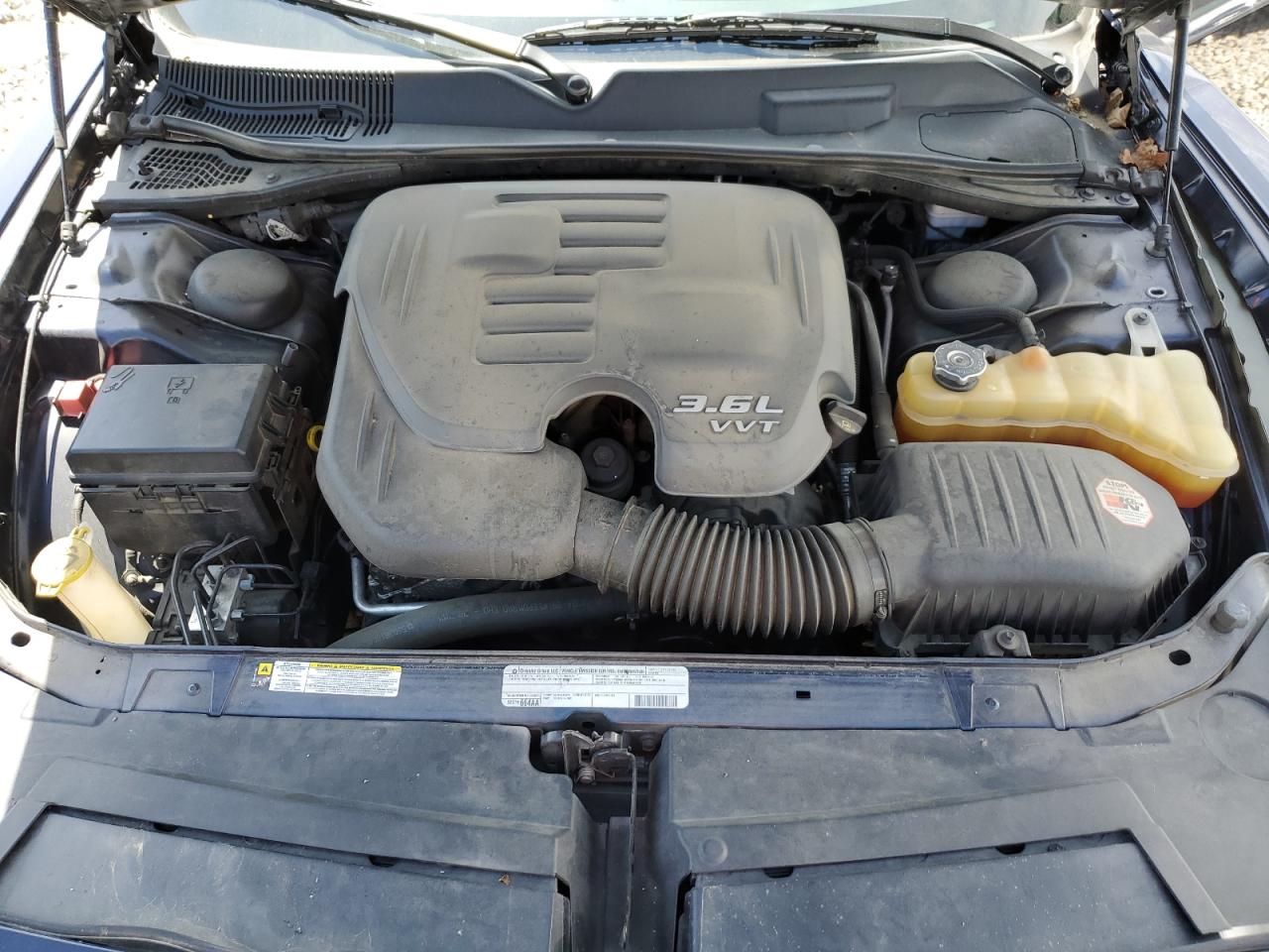 2C3CDYAG4CH131240 2012 Dodge Challenger Sxt