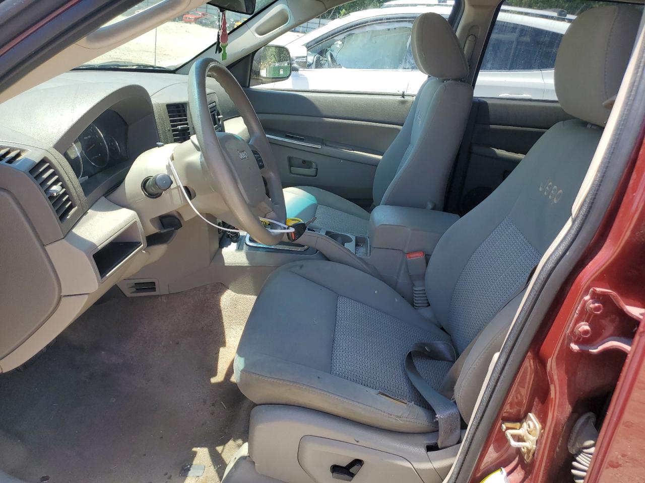 1J8GS48KX7C632785 2007 Jeep Grand Cherokee Laredo