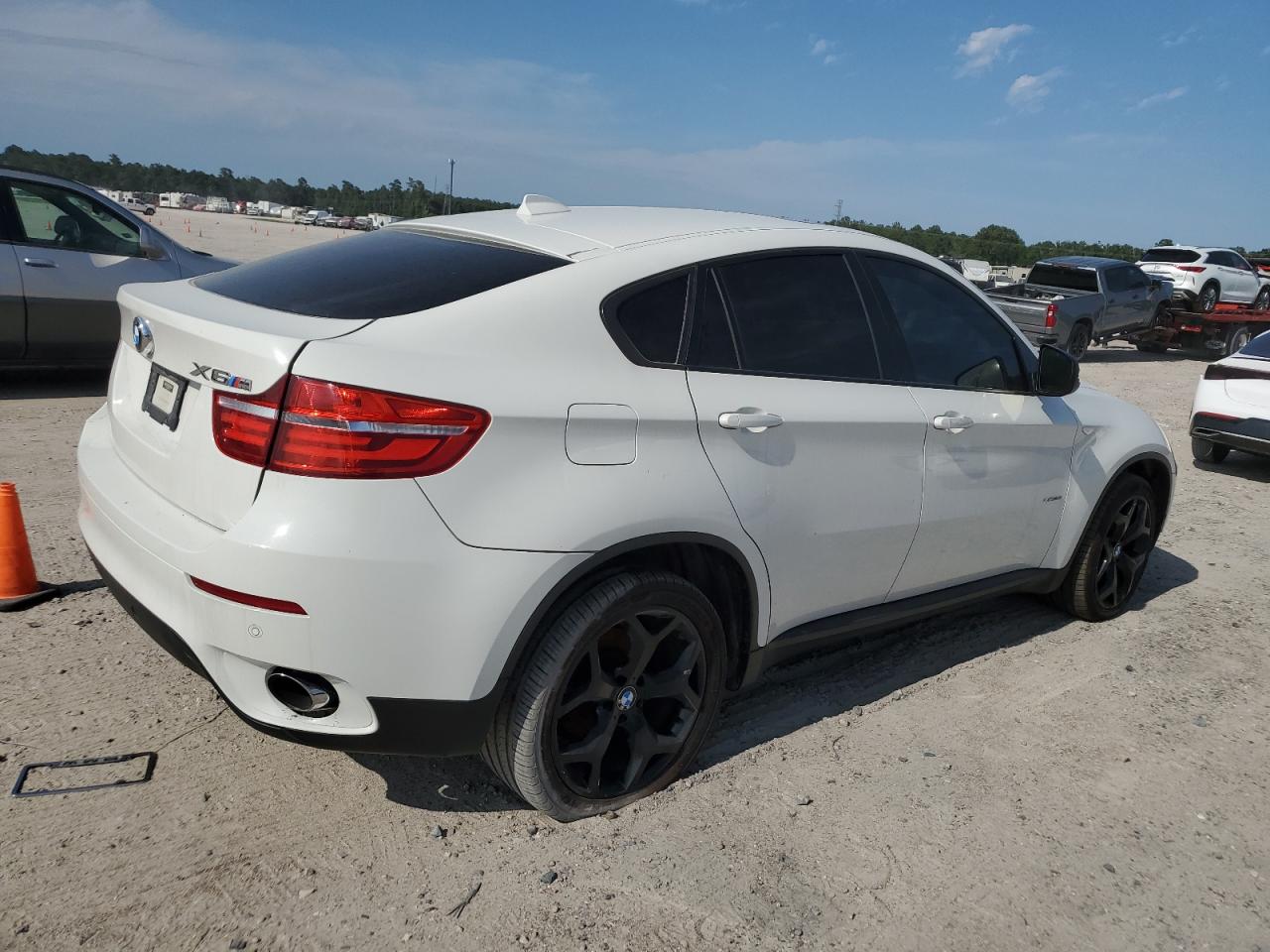 2013 BMW X6 xDrive35I vin: 5UXFG2C56DL787774