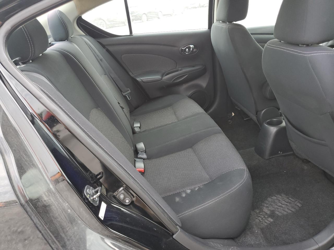 3N1CN7APXGL882457 2016 Nissan Versa S