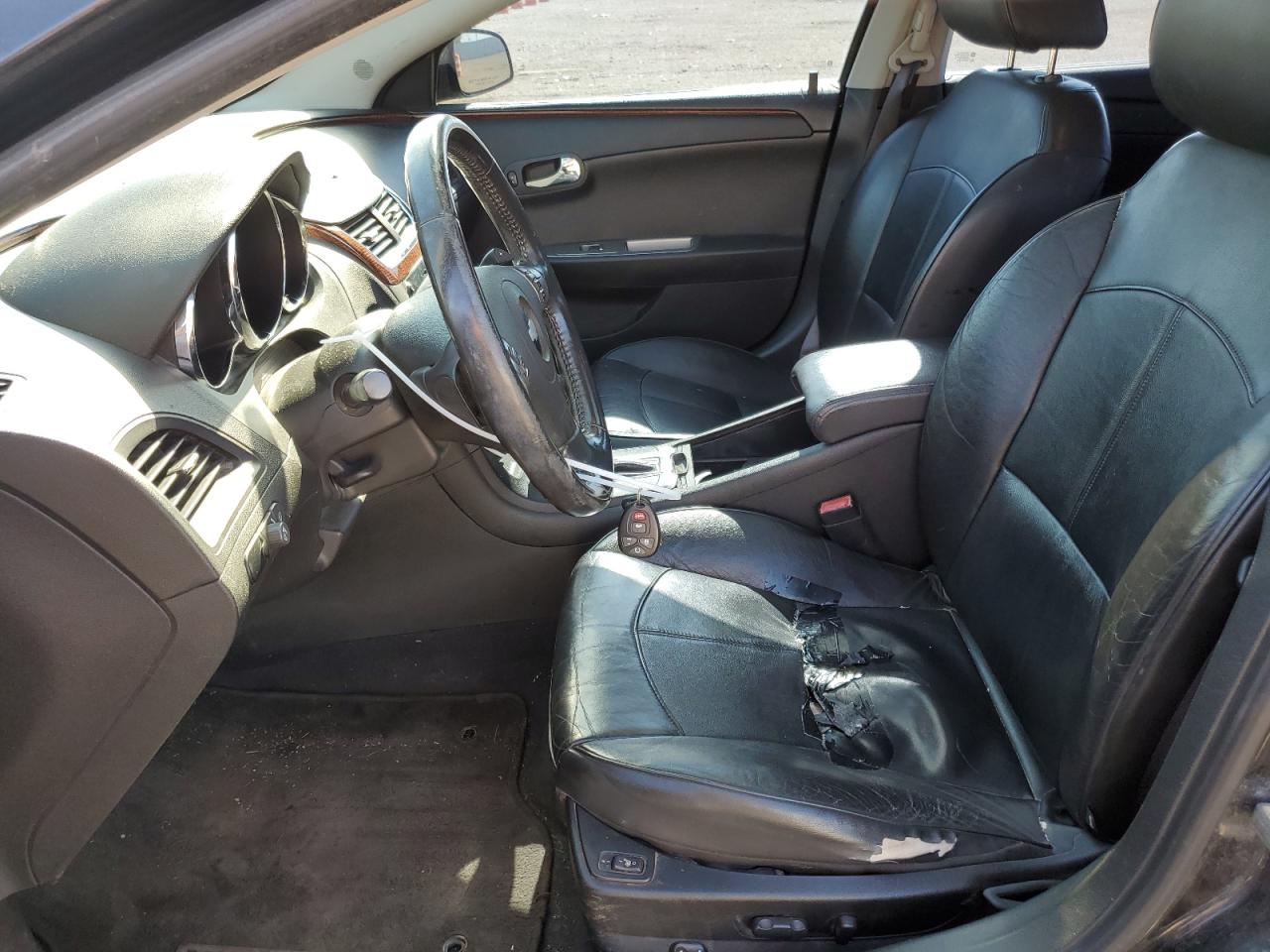 1G1ZE5EB0A4145204 2010 Chevrolet Malibu Ltz