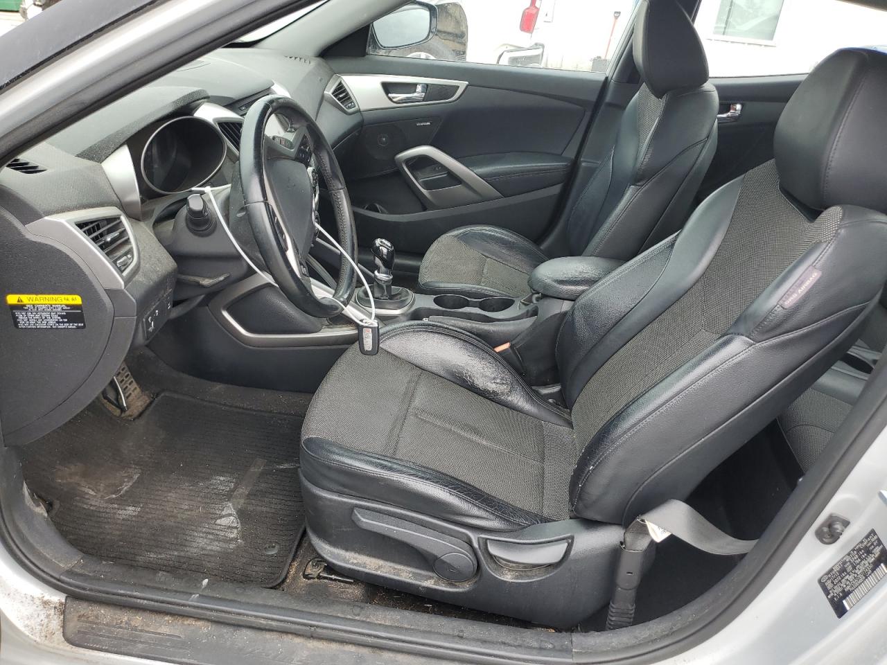 KMHTC6AD7DU174330 2013 Hyundai Veloster