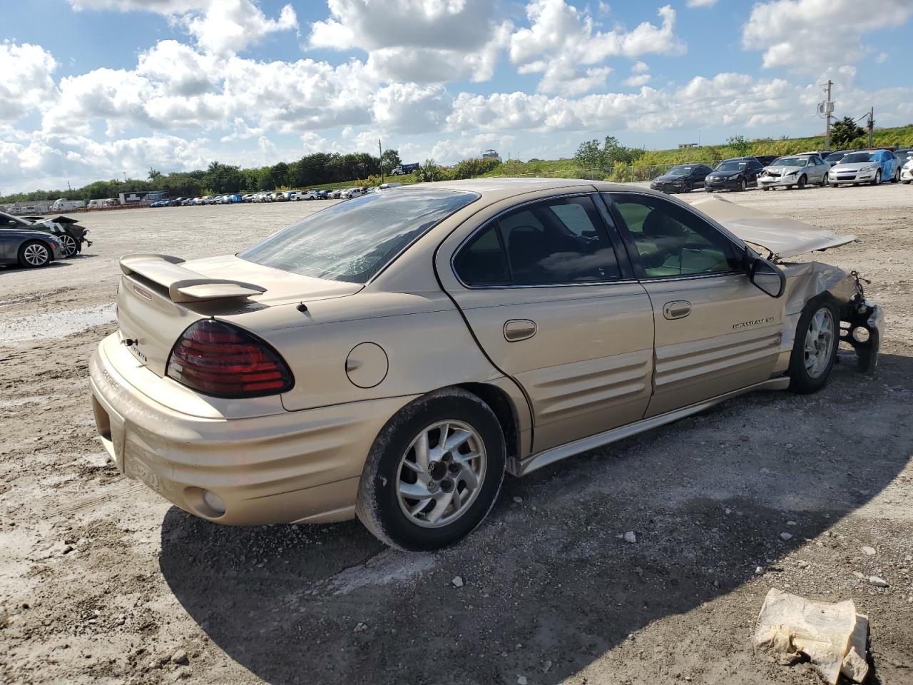 1G2NF52E51M516296 2001 Pontiac Grand Am Se1