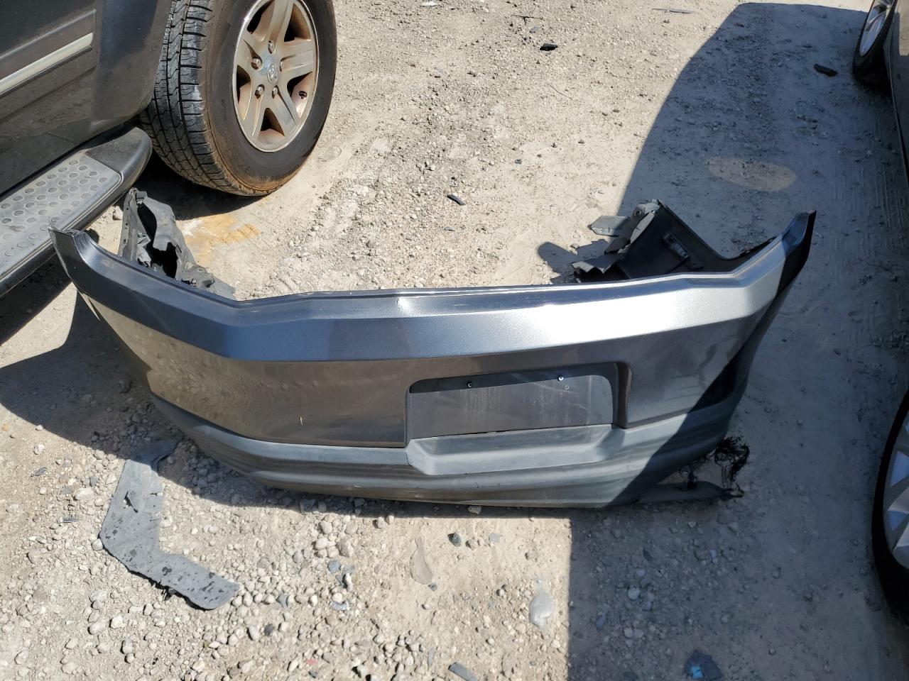 1ZVBP8EM6B5112318 2011 Ford Mustang