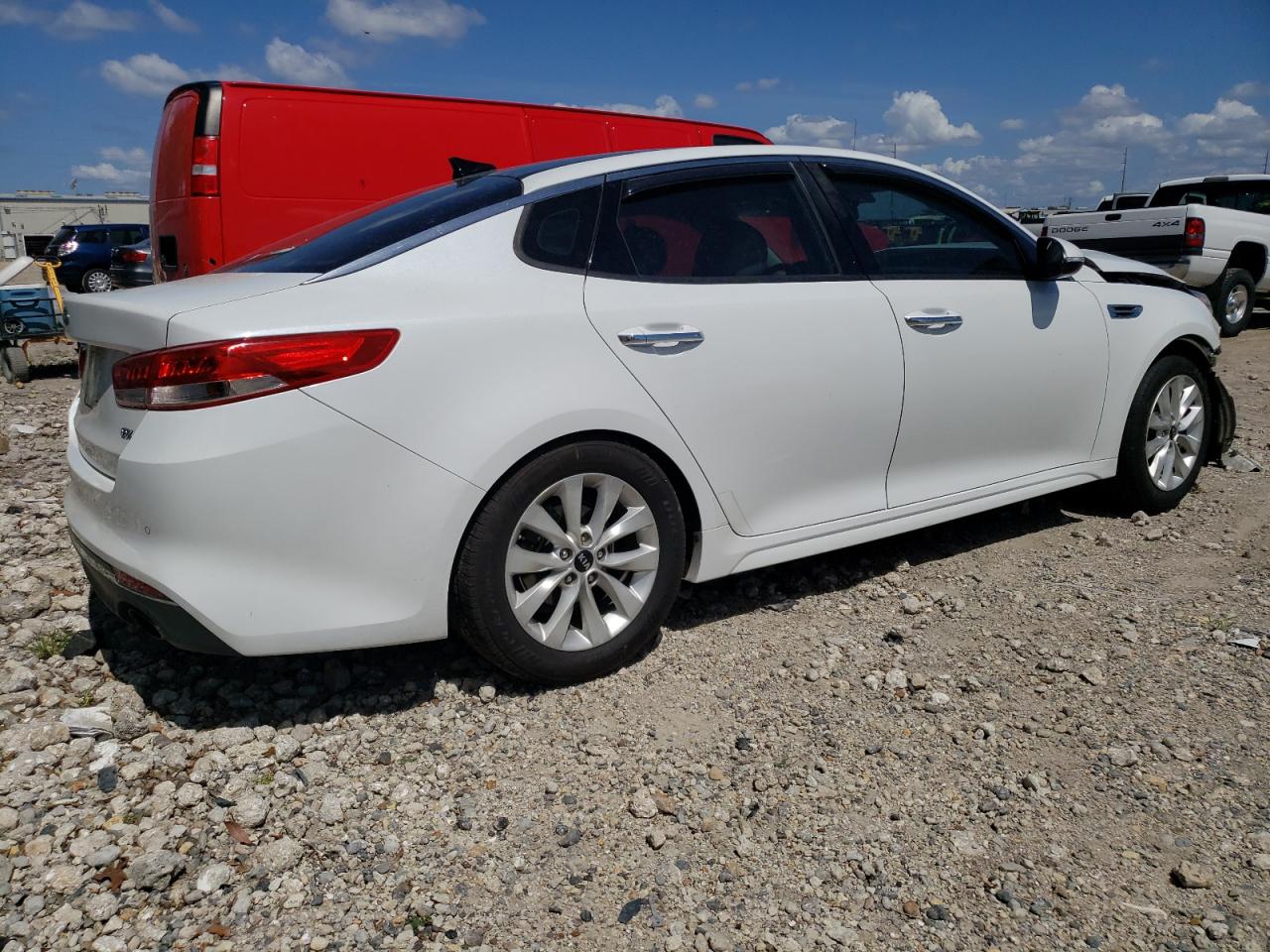 5XXGU4L3XGG013086 2016 Kia Optima Ex