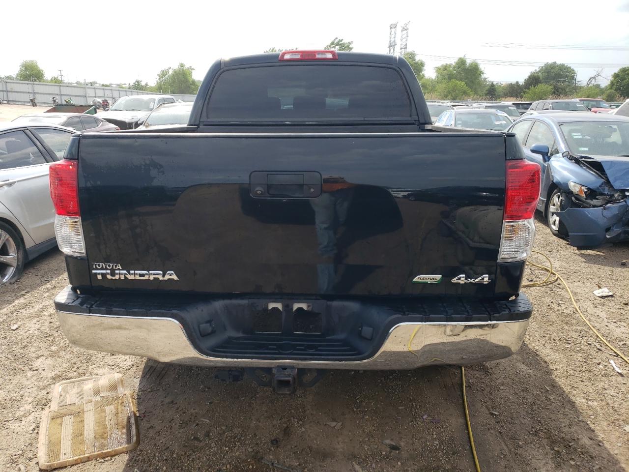 5TFDW5F15BX208754 2011 Toyota Tundra Crewmax Sr5