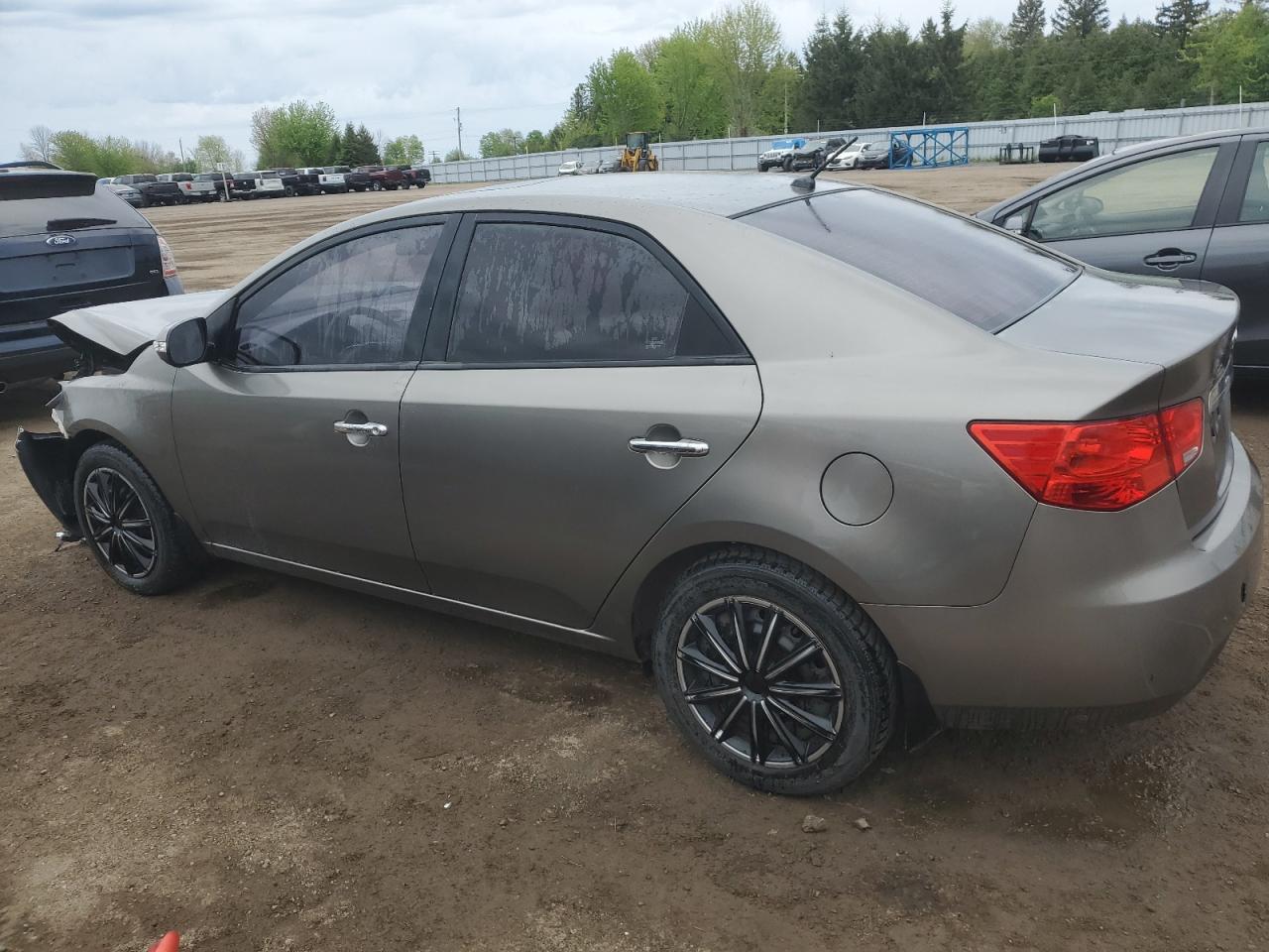 KNAFU4A26A5085952 2010 Kia Forte Ex