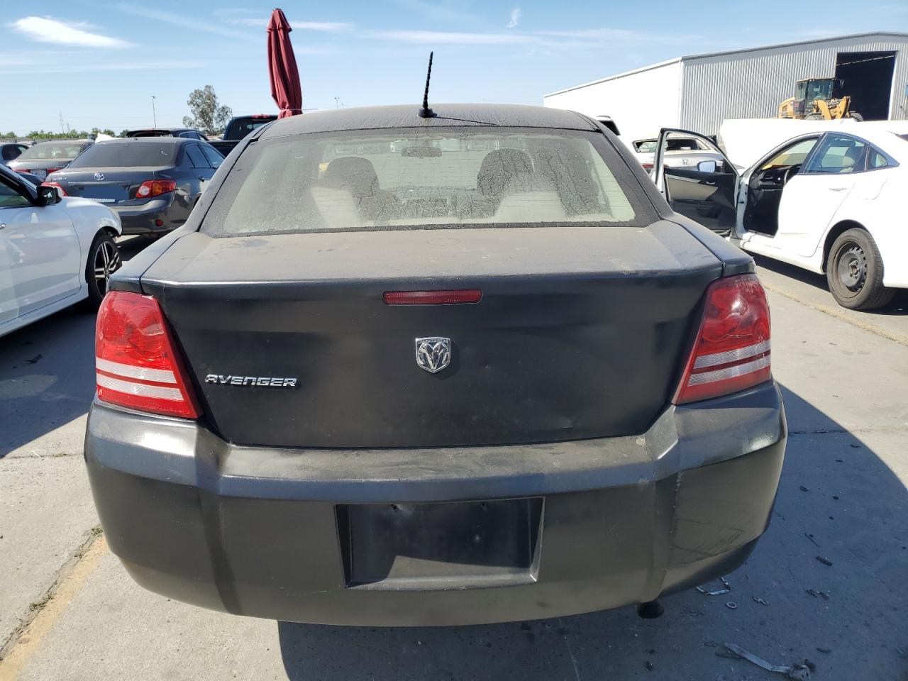 1B3LC46J98N143900 2008 Dodge Avenger Se