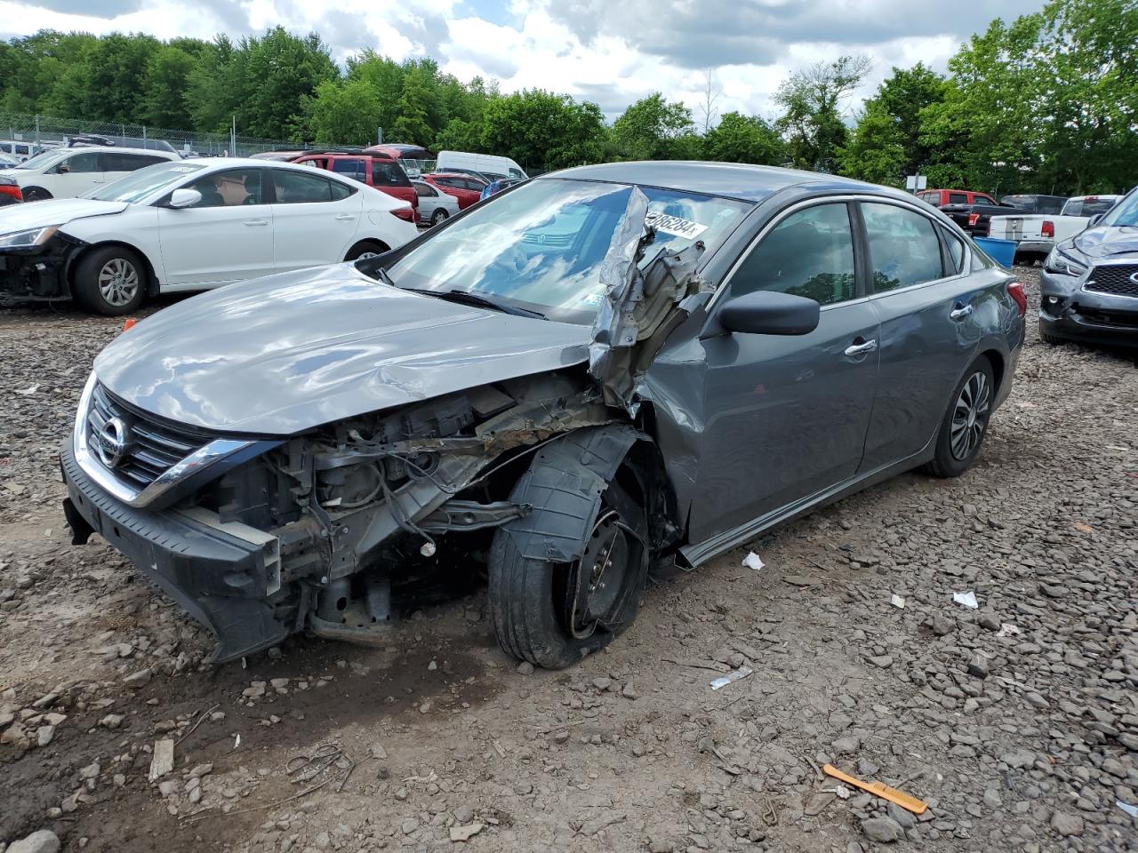 1N4AL3AP1GN324635 2016 Nissan Altima 2.5