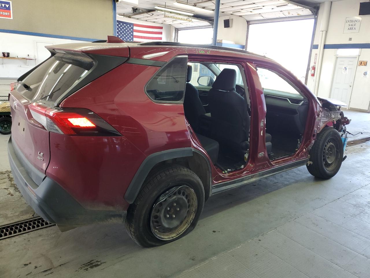 JTMG1RFV4KD022419 2019 Toyota Rav4 Le