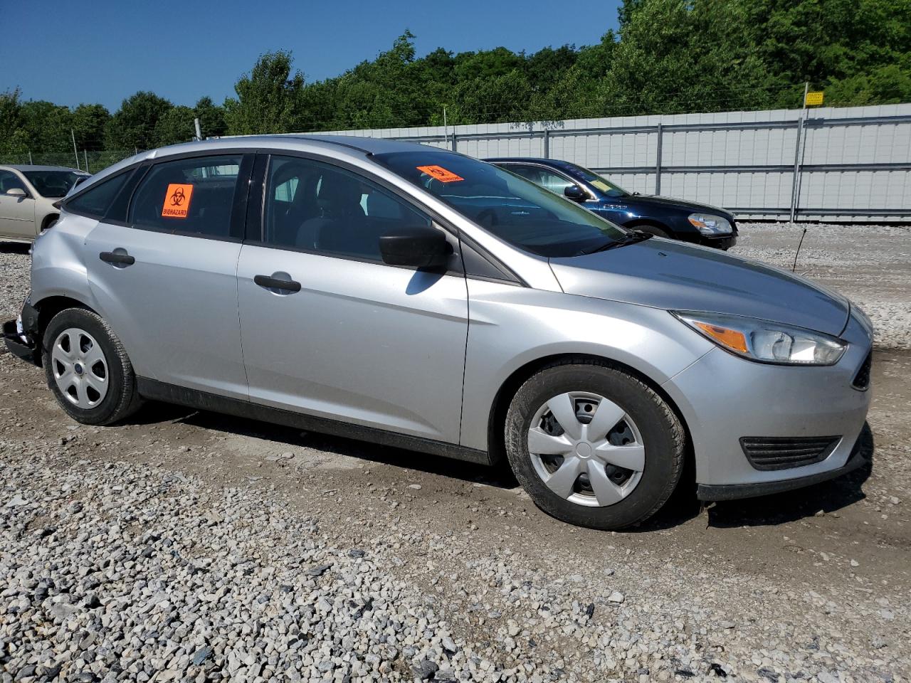 2017 Ford Focus S vin: 1FADP3E22HL254088