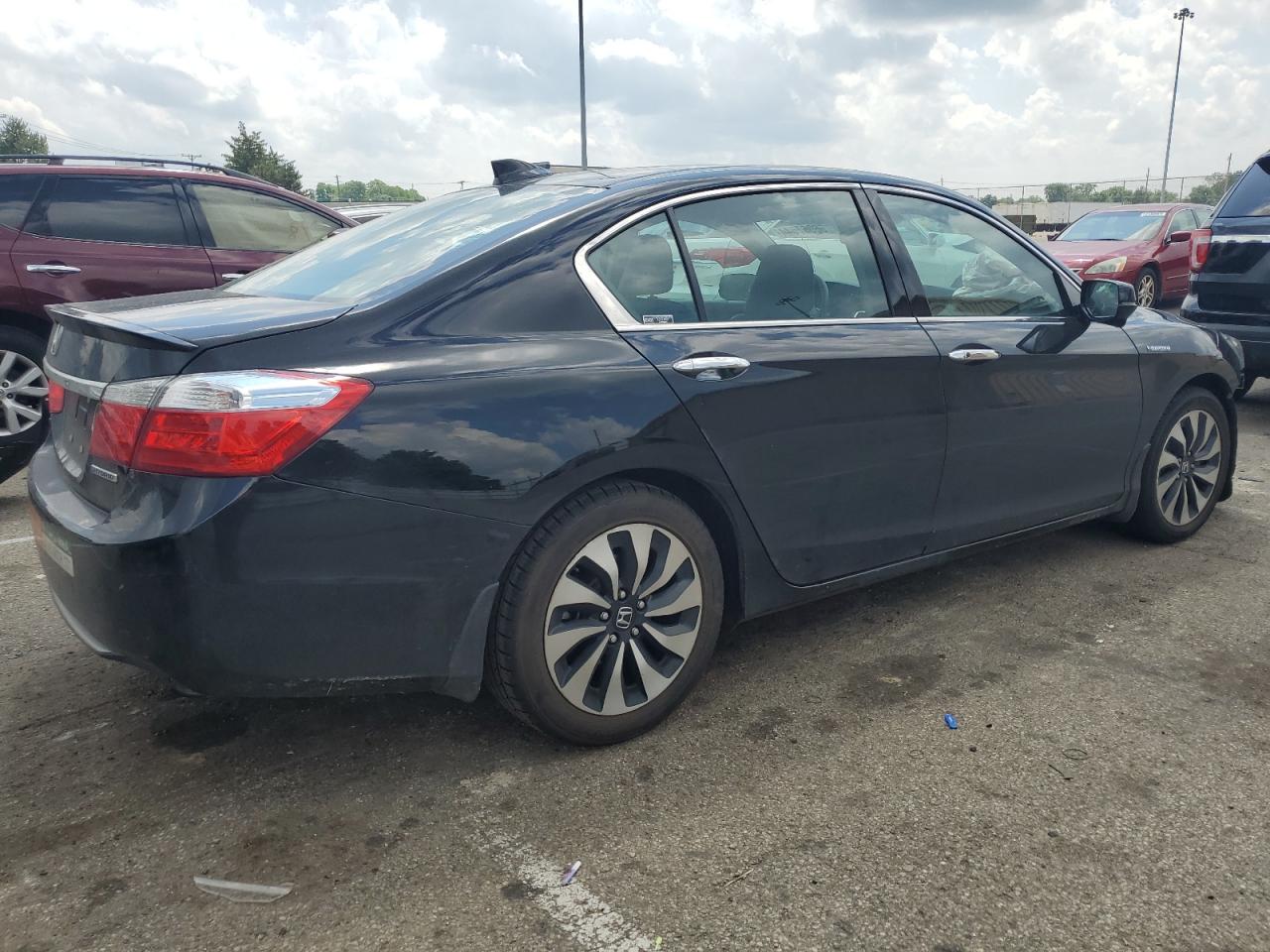 1HGCR6F58FA009512 2015 Honda Accord Hybrid Exl