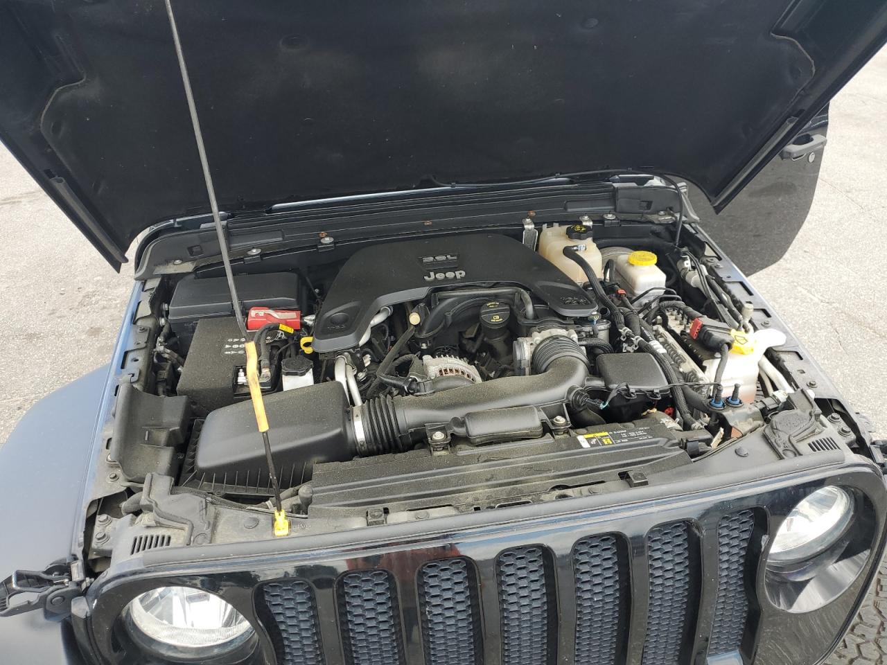 1C4HJXDG9KW641390 2019 Jeep Wrangler Unlimited Sport