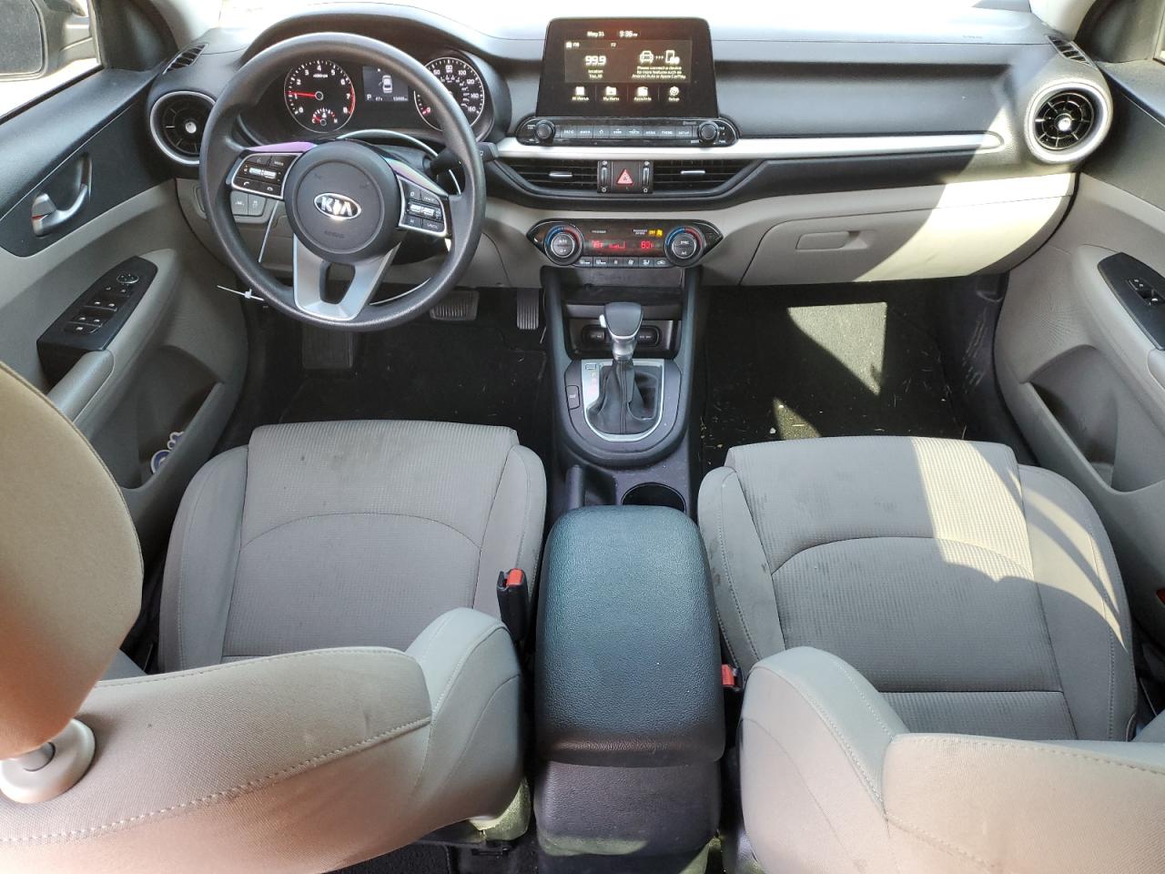 3KPF24AD9KE137459 2019 Kia Forte Fe