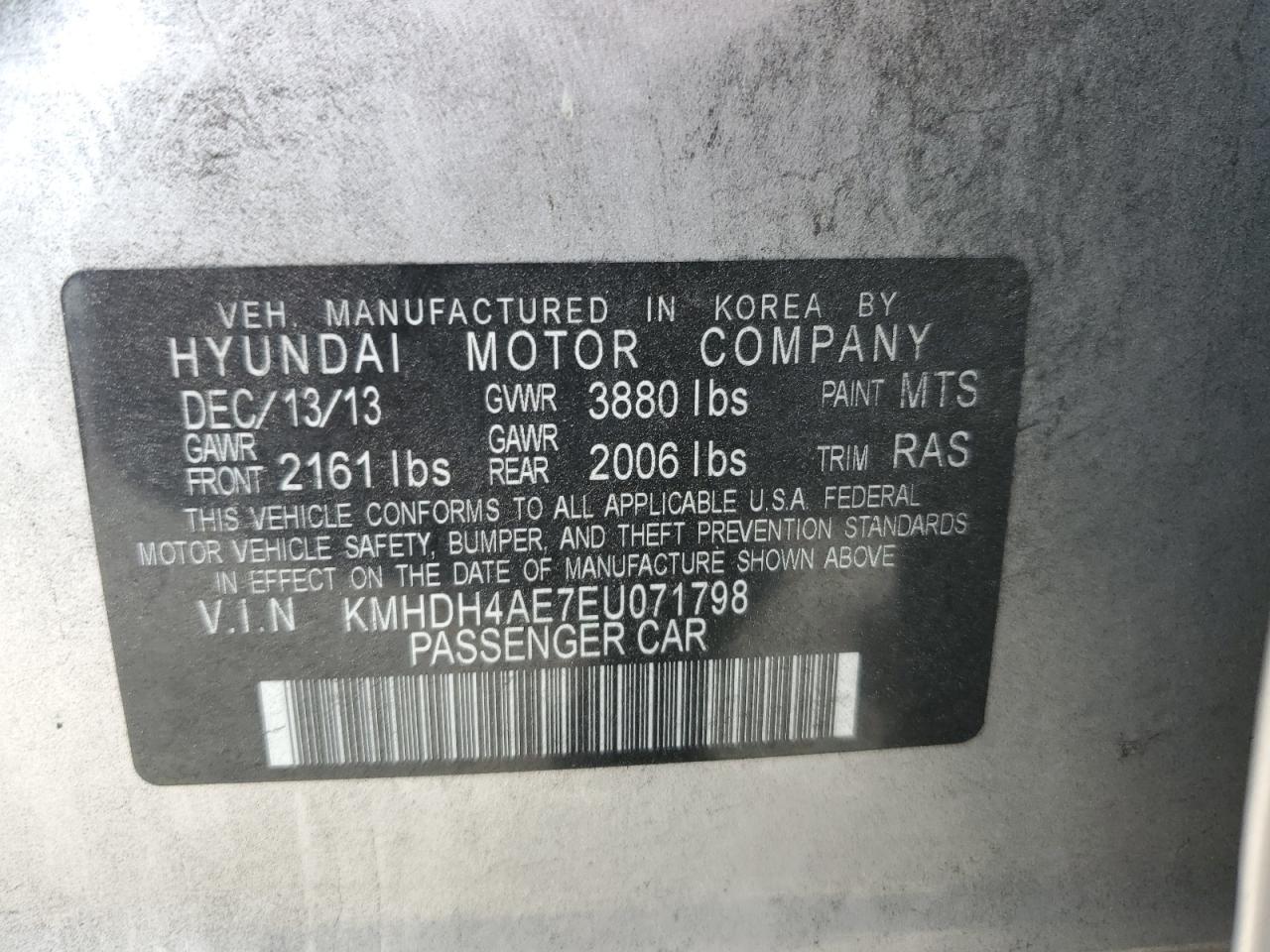 KMHDH4AE7EU071798 2014 Hyundai Elantra Se