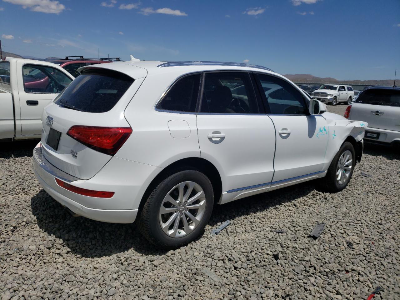 WA1LFAFP4EA098001 2014 Audi Q5 Premium Plus